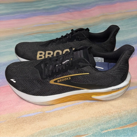 Brooks Hyperion 2 Men's Shoes - Black/Gold Size 11.5 - Picture 2 of 10